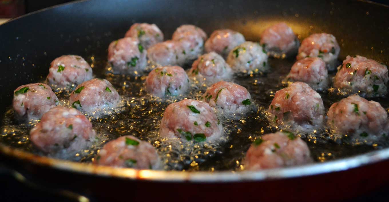 how to make sausage meatballs | rusticplate.com