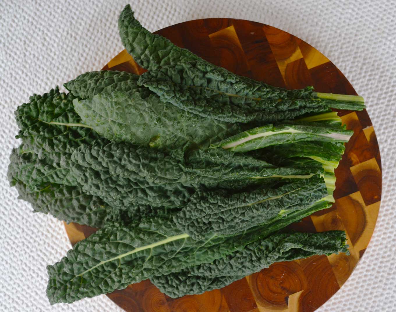 How to Prepare Kale | rusticplate.com