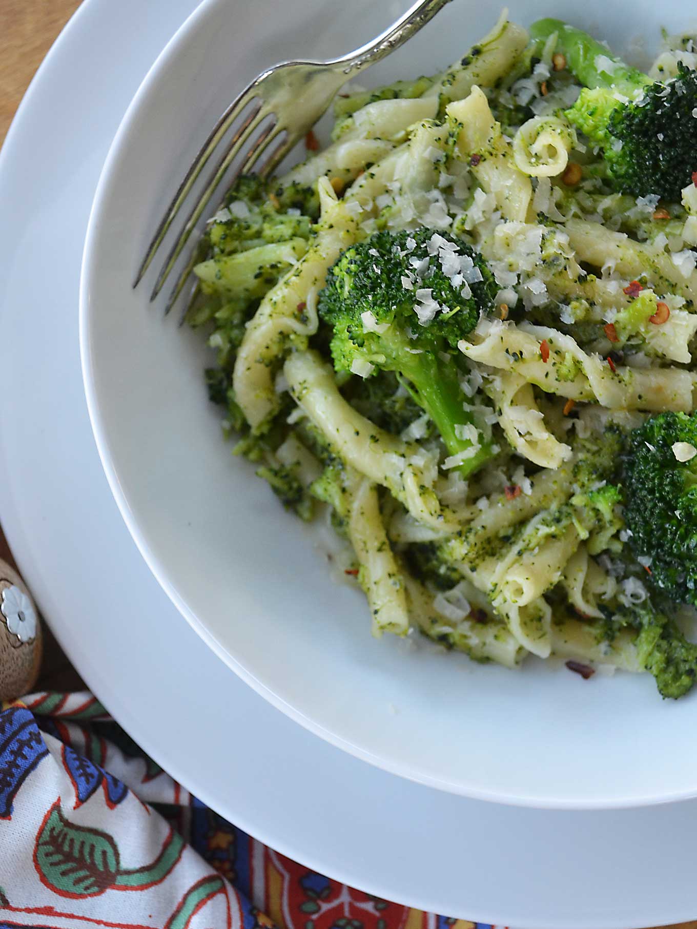 pasta with broccoli & garlic | rusticplate.com