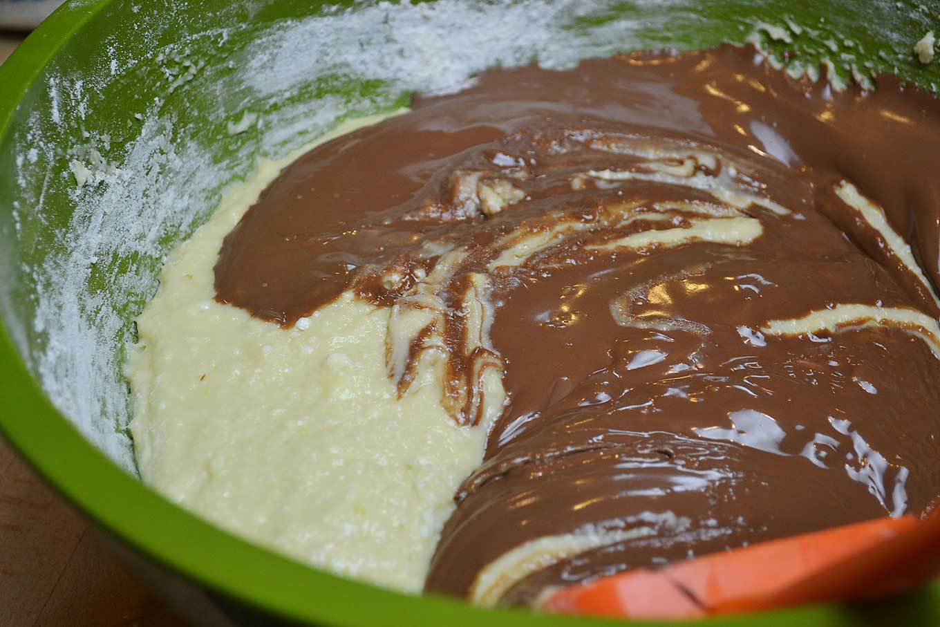 ricotta & milk chocolate pound cake | rusticplate.com
