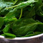 how to blanch fresh spinach | rusticplate.com