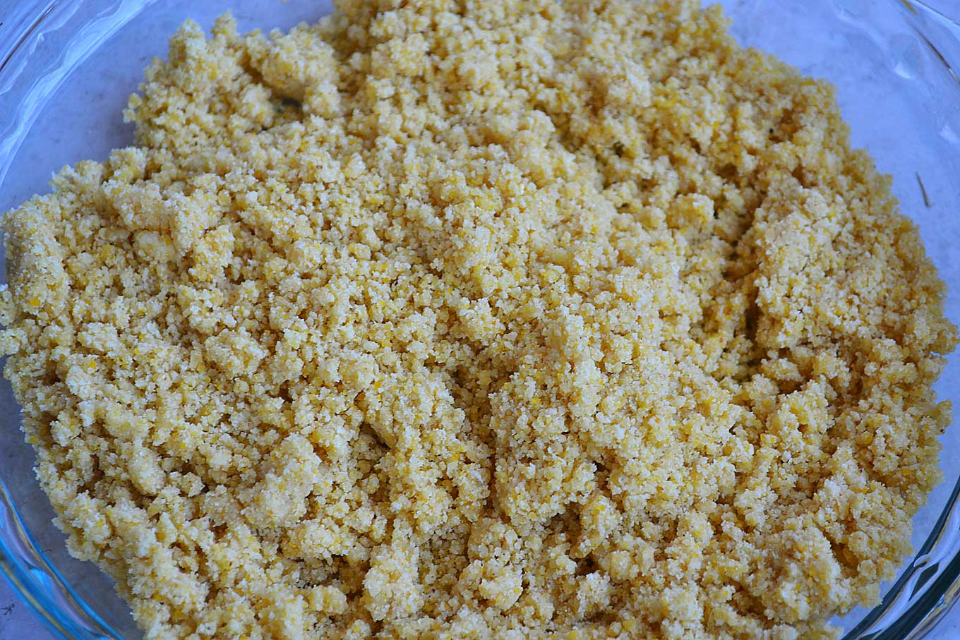 how to make a sweet cornmeal crust |rusticplate.com