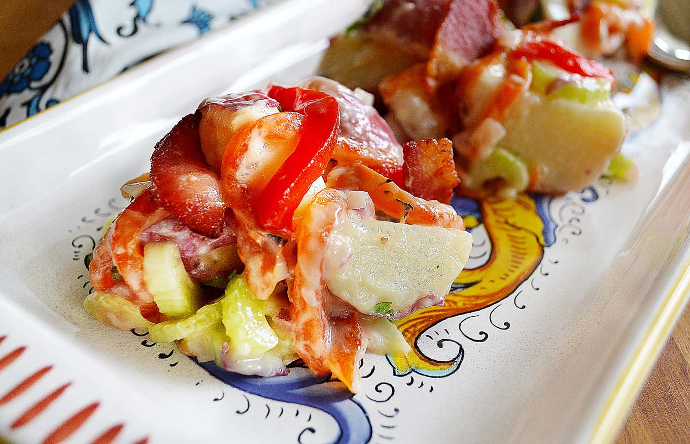 roasted red pepper & bacon potato salad | rusticplate.com