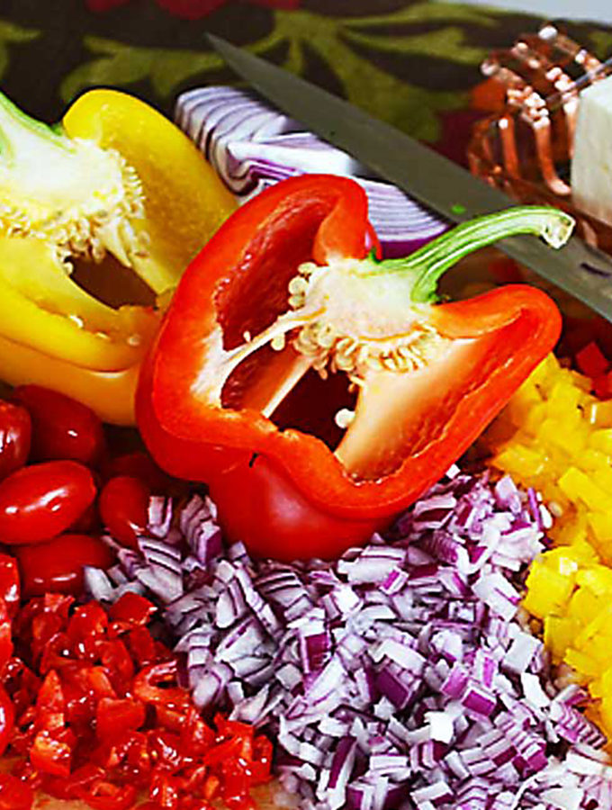 rainbow pepper, red kidney bean & feta salad | rusticplate.com