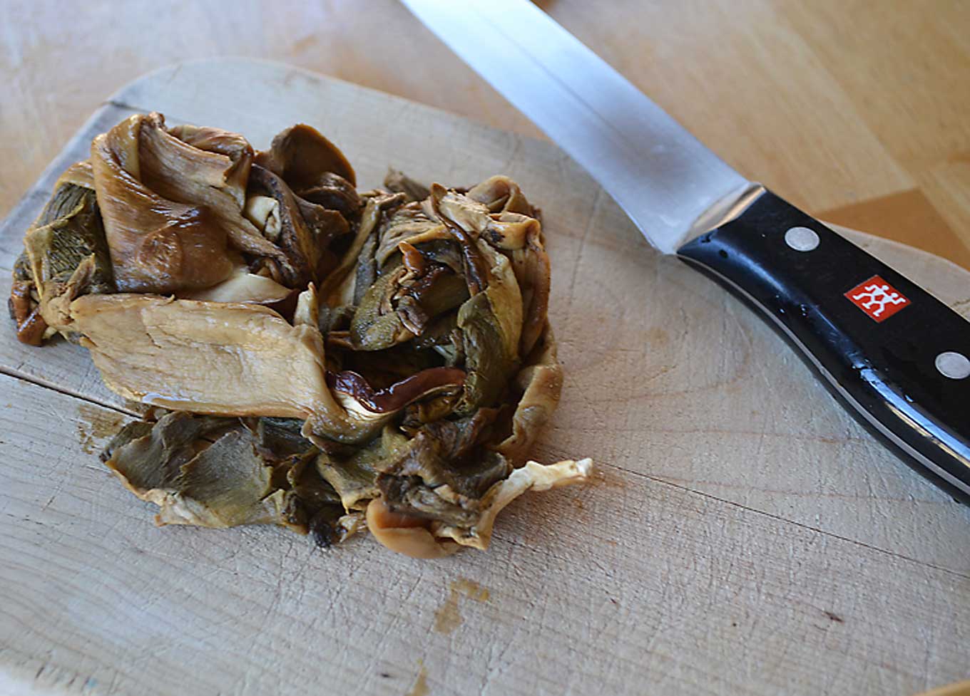 how to reconstitute dried porcini mushrooms | rusticplate.com