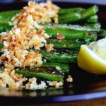 toasted green beans with breadcrumbs | rusticplate.com