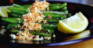 green beans with toasted panko breadcrumbs | rusticplate.com
